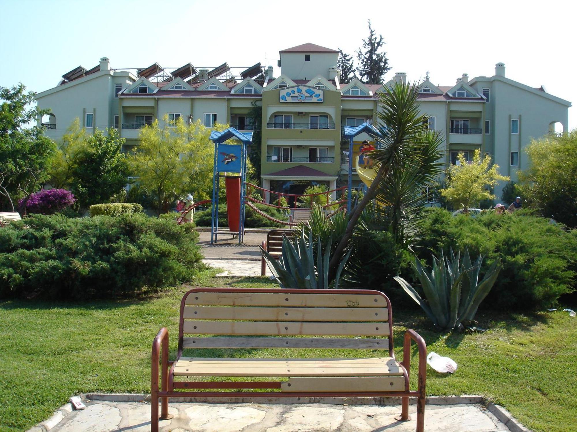 מרמריס Parkmar Apart מראה חיצוני תמונה