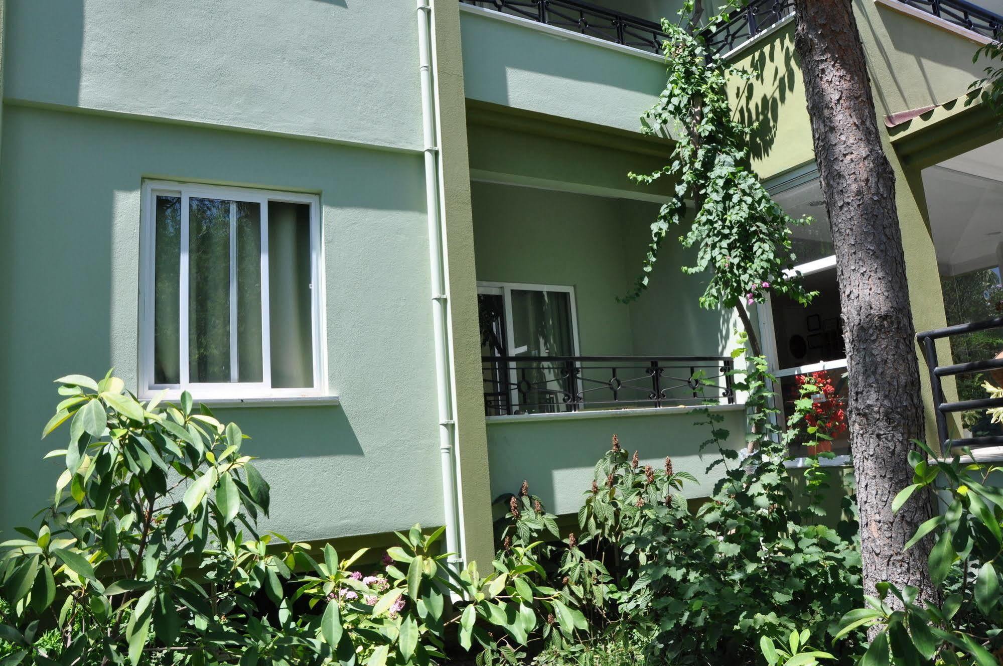 מרמריס Parkmar Apart מראה חיצוני תמונה