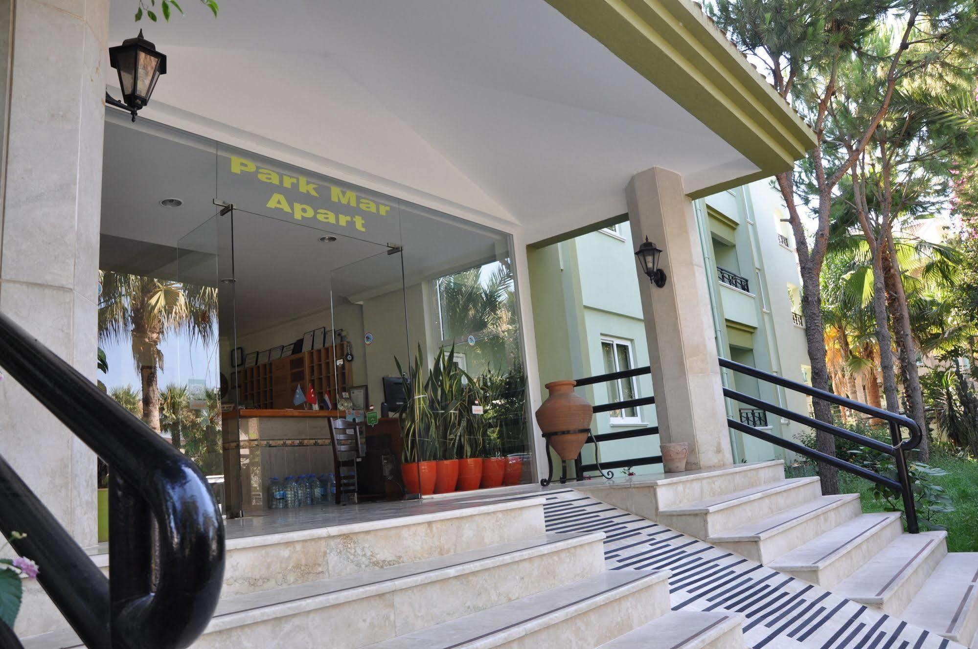 מרמריס Parkmar Apart מראה חיצוני תמונה