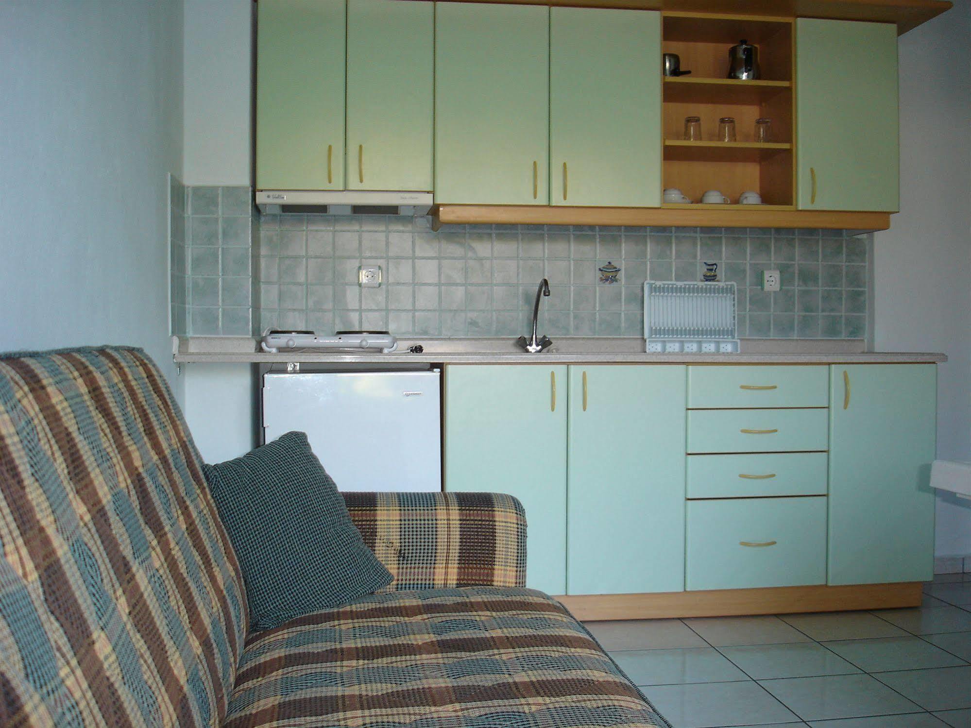 מרמריס Parkmar Apart מראה חיצוני תמונה
